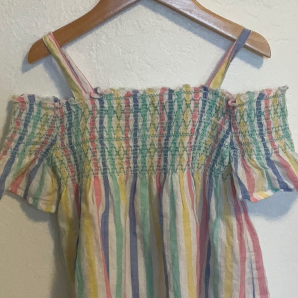 CAT & JACK SMOCKED COLD SHOULDER PASTEL RAINBOW STRIPED TOP SIZE XS 4/5